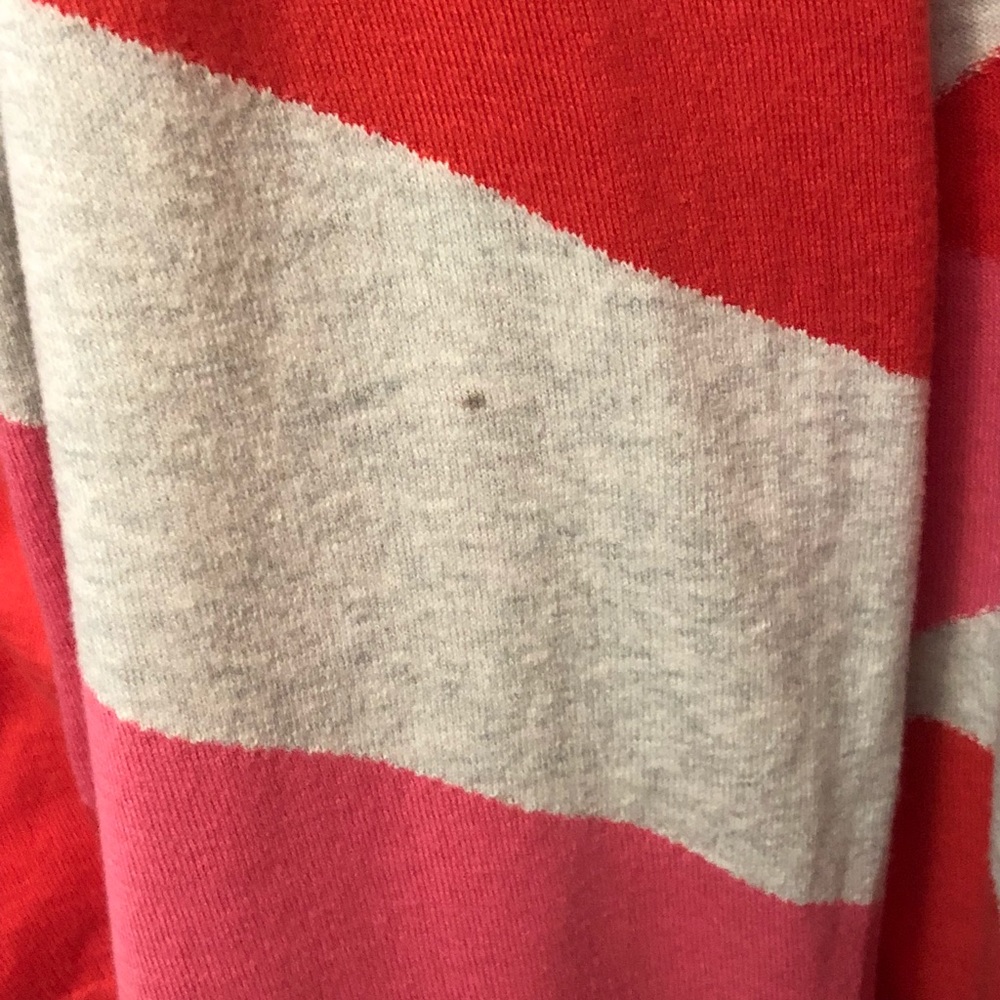 Sweater - Picture 3 of 4